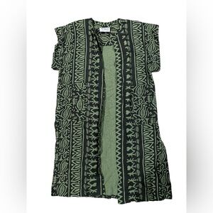 80s Vintage Fixsun Casual Open Front Oversize Black and green Tribal Print Dress